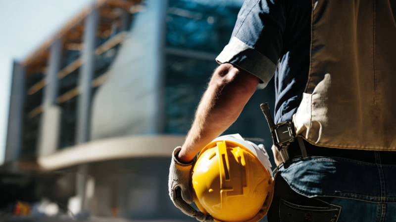 Fournisseur de grues de chantier fixes et mobiles dans le Sud de la France